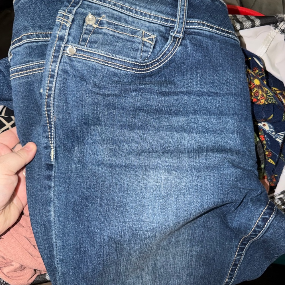 Wallflower Blue Boot Cut Jeans with Cream Embroidered Pocket - Picture 3 of 3